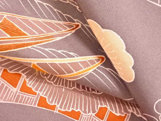  茶屋辻模様刺繍訪問着